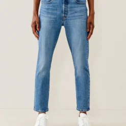 Womens Levi’s 501 Crop Jean