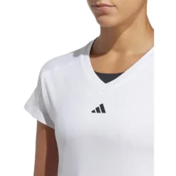 ADIDAS Train Essentials Minimal Branding V-Neck T-Shirt -Deals Wearfluxo Store https3A2F2Fimage.s5a.com2Fis2Fimage2FTheBay2F196460513300 alt33Fwid3D120026hei3D120026qlt3D9026resMode3Dsharp226op usm3D0.92C1.02C82C0 640x