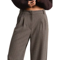 Molly Bracken Wide-Leg Plaid Trousers 5 Molly Bracken Wide-Leg Plaid Trousers -Deals Wearfluxo Store https3A2F2Fimage.s5a.com2Fis2Fimage2FTheBay2F3542914630685 alt23Fwid3D120026hei3D120026qlt3D9026resMode3Dsharp226op usm3D0.92C1.02C82C0 640x