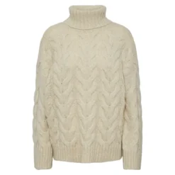 YAS Hira Cable-Knit Sweater