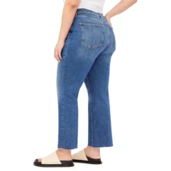 Plus YVR Straight Jeans -Deals Wearfluxo Store https3A2F2Fimage.s5a.com2Fis2Fimage2FTheBay2F840242840084 alt23Fwid3D120026hei3D120026qlt3D9026resMode3Dsharp226op usm3D0.92C1.02C82C0 640x