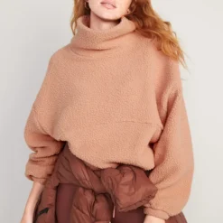 Old Navy Cropped Sherpa Pullover Turtleneck Sweater For Women 7 Old Navy Cropped Sherpa Pullover Turtleneck Sweater For Women -Deals Wearfluxo Store https3A2F2Foldnavy.gapcanada.ca2Fwebcontent2F00512F6252F7582Fcn51625758.jpg 640x