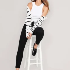 Old Navy High-Waisted Pull-On Pixie Skinny Ankle Pants For Women -Deals Wearfluxo Store https3A2F2Foldnavy.gapcanada.ca2Fwebcontent2F00522F4642F4192Fcn52464419.jpg 640x