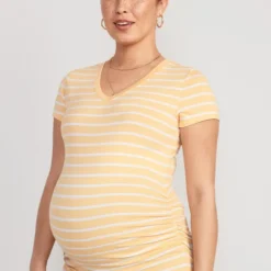 Old Navy Maternity V-Neck Side-Shirred T-Shirt