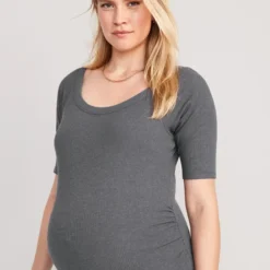 Old Navy Maternity 3/4-Sleeve Side-Shirred T-Shirt