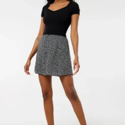 Ardene Ditsy Floral Mini Skirt In | Size | Rayon