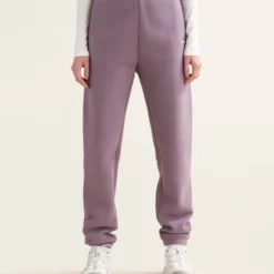 Cloud Sweatpant -Deals Wearfluxo Store https3A2F2Fwww.roots .com2Fdw2Fimage2Fv22FBGGS PRD2Fon2Fdemandware.static2F 2FSites roots master catalog2Fdefault2Fdw1a282d862Fimages2F38090388 BS4 a.jpg3Fsw3D120026sh3D120026sm3Dfit 640x